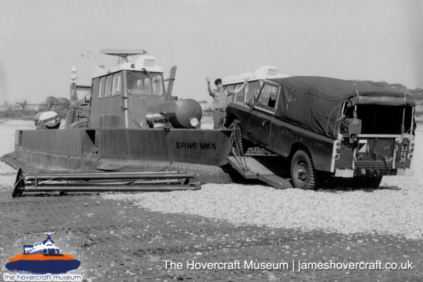 SRN6 Mark 5 - Welldeck -  (credit: The Hovercraft Museum Trust).
